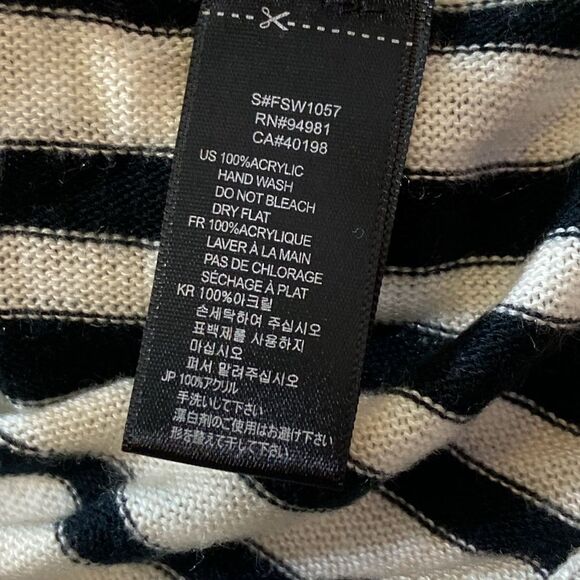 Forever 21 Black and Cream Striped Cardigan - Picture 5 of 6